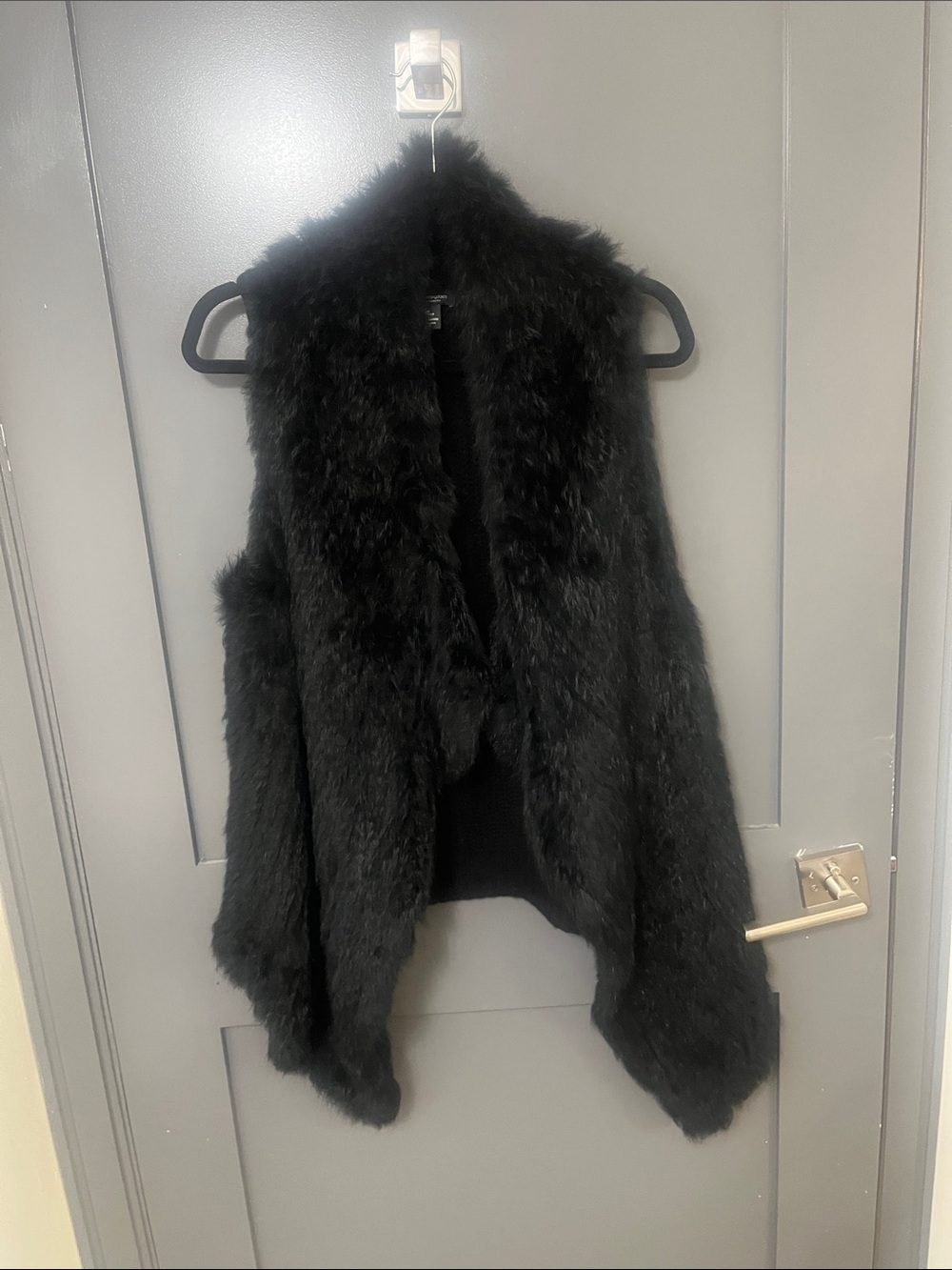 Black Rabbit Fur and Cashmere Vest - Women's Sleeveless Coate
